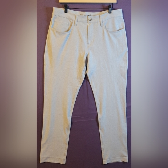 Travis Mathew Men Lightweight Performance Open To Close Grey Golf Pants. Size 36 - Picture 1 of 11